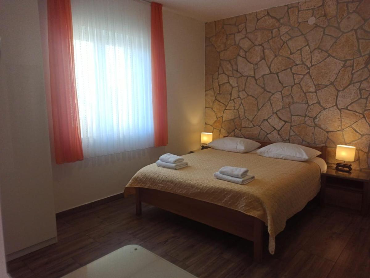 Guest House Renata Zadar Zewnętrze zdjęcie