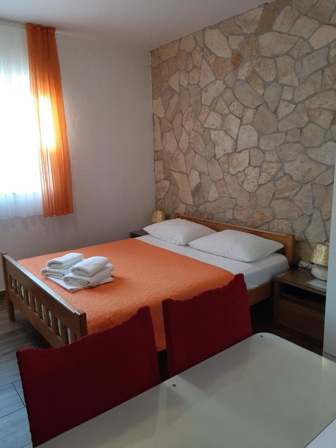 Guest House Renata Zadar Zewnętrze zdjęcie