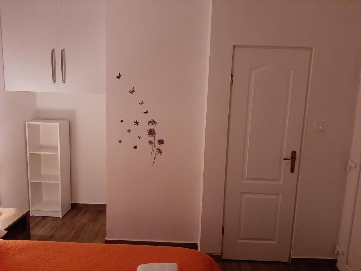 Guest House Renata Zadar Zewnętrze zdjęcie
